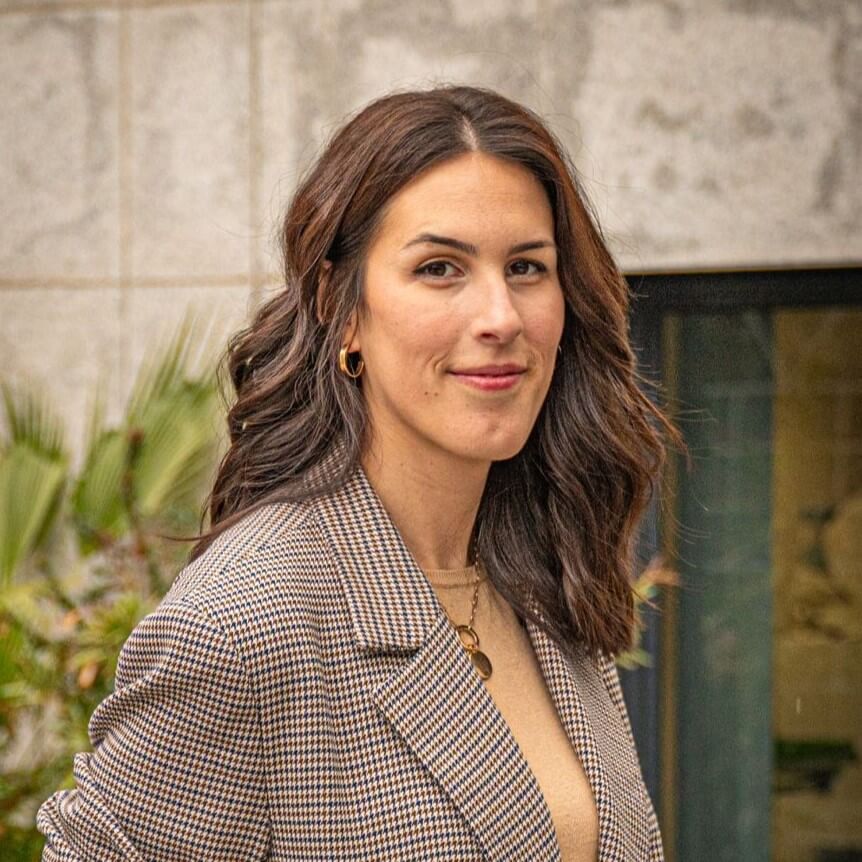 D.ª María Córdoba Laborda